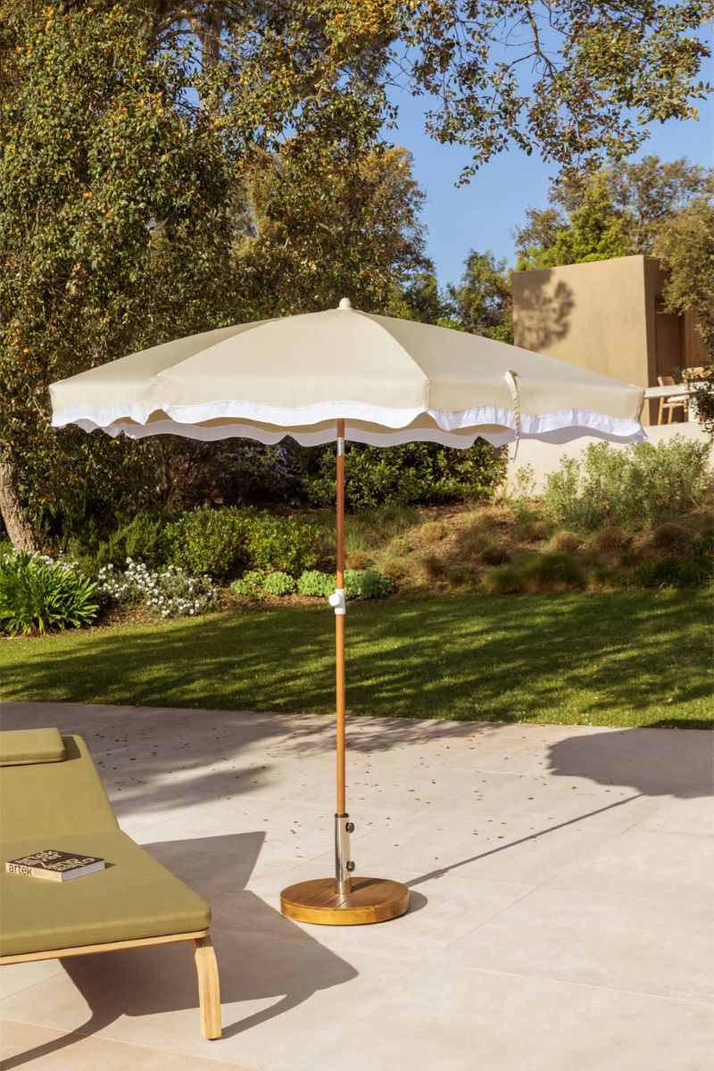 Parasol beige élégant