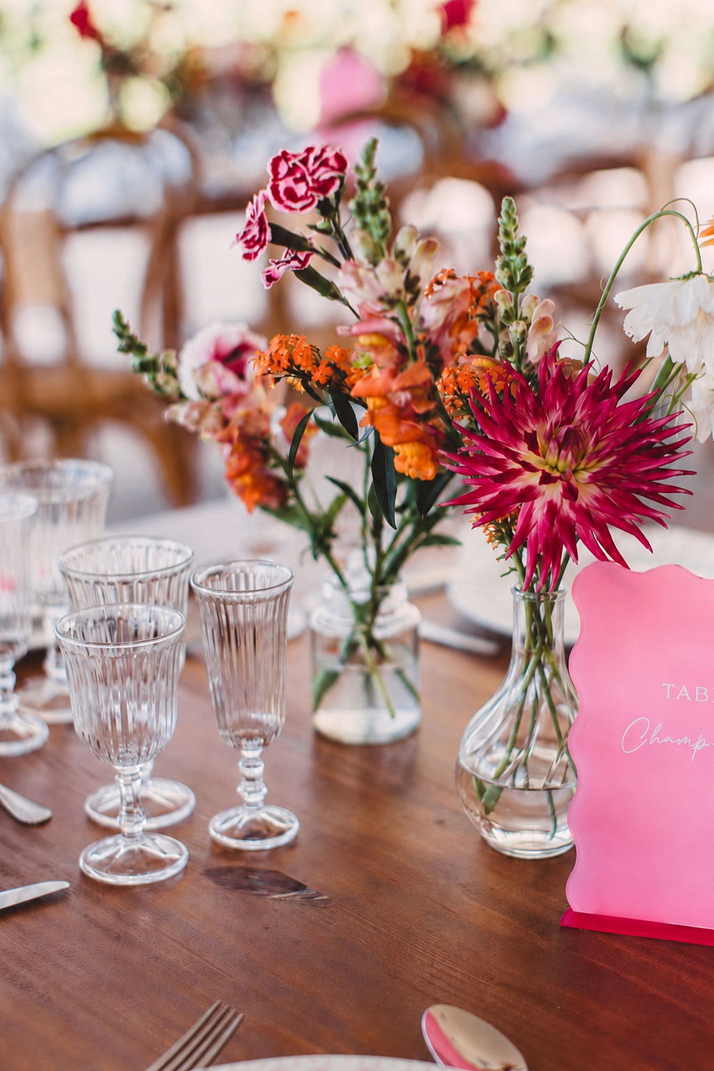 Petit vase pour décorer table des invités